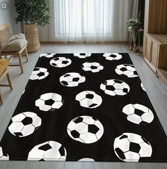 Black and White Football Ball  – Kitchen Appliances White Bewertung und Preis